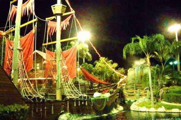 pirate ship