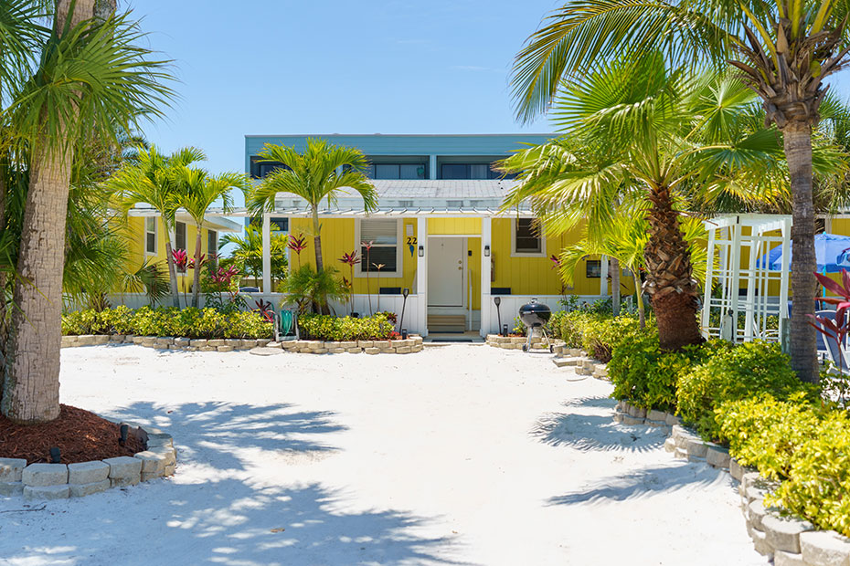 Exterior of Apartments 22 and 23 - Beachside Cottages at Tropical Breeze Club